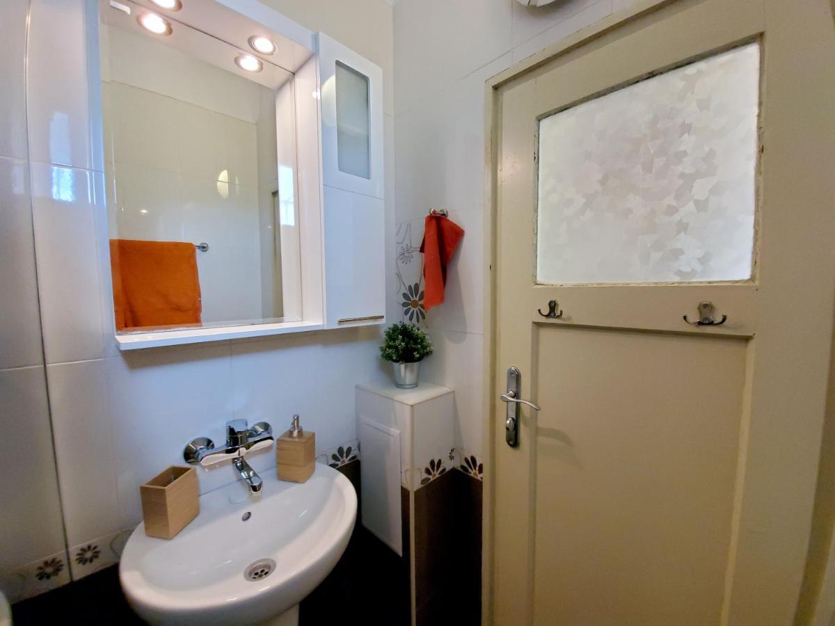 Sunny Central Apartment Sofia Eksteriør billede